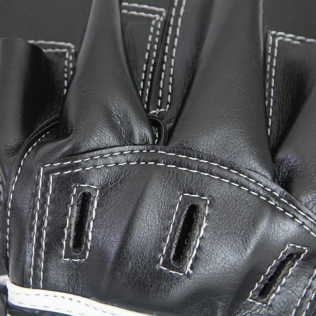 Essentials Boxing Mitts - Image 7